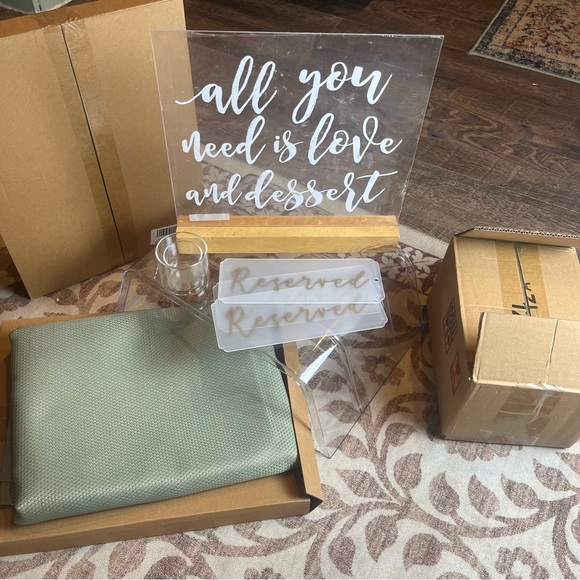 WEDDING DECOR BUNDLE